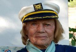 Environmental monument built in memory of ‘Captain June, Mother of Carettas’