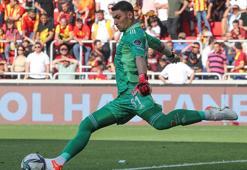 Emre Bilgin: Hem A Milli Takım hem de Ümit Milli Takım'da kalede büyük bir yarış var