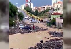 Ankara'da sağanak; cadde ve sokaklar suyla doldu, ev ve iş yerlerini su bastı