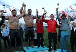 Hüseyin Pehlivan Yağlı Güreşleri’nde başpehlivan Recep Kara oldu