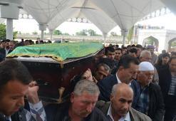 Selde hayatını kaybeden Şahin, toprağa verildi