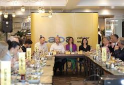 Üniversite mezunlarının yüzde 72’si lisans eğitiminde öğrendiklerinin hızla eskidiğini söylüyor