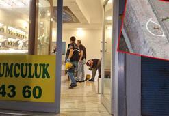 Adana'da kuyumcu silahla vurularak, altınları gasbedildi