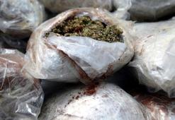 'Kahve' kamuflajı işe yaramadı; 72 kilo esrar ele geçirildi