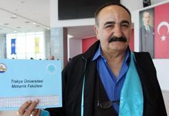 Afla döndüğü üniversiteden 40 yıl sonra mezun oldu