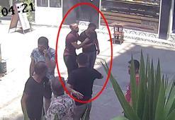 Tartıştığı arkadaşını bıçaklayıp, yarasına tampon yaptı