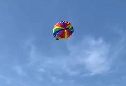 Rüzgarın sürüklediği paraşütte mahsur kalan Rus anne ve kızları kurtarıldı