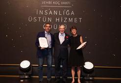Prof.Dr. Özlem Türeci ve Prof. Dr. Uğur Şahin'e 'İnsanlığa Üstün Hizmet' ödülü