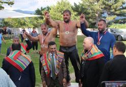 661'inci Domaniç Yağlı Pehlivan Güreşleri’nin başpehlivanı Recep Kara oldu