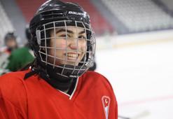 U 18 Genç Kadınlar Dünya Buz Hokeyi Şampiyonası Zeytinburnu’nda