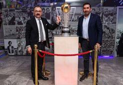 Trabzonspor'un şampiyonluk kupasına ziyaretçi akını