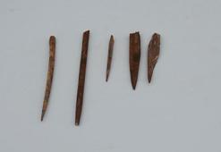 İzmir'in ilk kadınları dikim için bu aletleri kullanıyordu