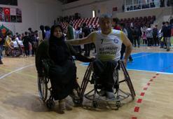 Engelli çiftin yaşam azmi