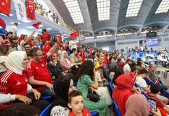 Bakan Kasapoğlu: Akdeniz Oyunları'nda sporcularımız tarih yazıyor