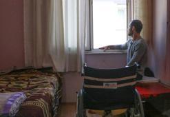 Felç kalıp penceresinin önünde yaşamını sürdüren Erhan'a yardım eli