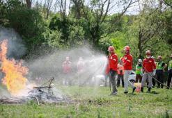 AYDEM ve AKUT iş birliğiyle 4 ilde vatandaşlara orman yangını eğitimi