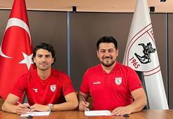 Samsunspor, geçen sezonun gol kralı Ahmet ile sözleşme imzaladı