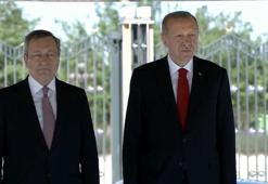 Cumhurbaşkanı Erdoğan, İtalya Başbakanı Draghi'yi resmi törenle karşıladı