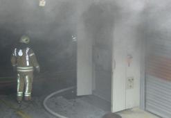 Maltepe'de oto tamirhanesinde yangın