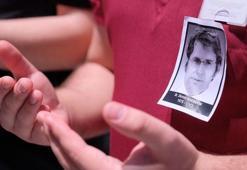 Öldürülen doktor için hastane önünde gıyabi cenaze namazı kılındı