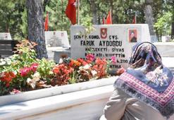 Sivas'ta şehit annelerinin hüzünlü bayramı