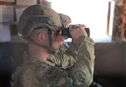 Kahraman askerler, bayramı Suriye'de karşıladı