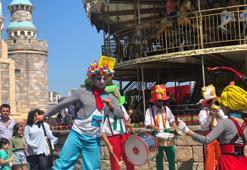 Eğlence severler bayramda Vialand Tema Park’a akın etti