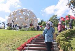 15 Temmuz Şehitler Anıtı’na ziyaretçi akını