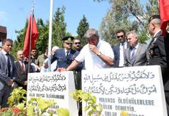 15 Temmuz şehidi ikiz polislerin babası, gözyaşlarıyla oğullarını andı