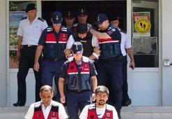 Eğitimci Arıkan ve şoförünün öldürüldüğü çiftlik yakınındaki tarlada bıçak bulundu