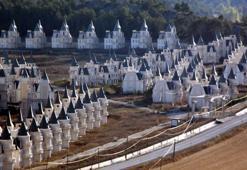 Mudurnu'daki 'şato' villaları yapan şirkete mühlet kararı uzatıldı