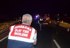 Hafif ticari aracın bagaj kapısı açılınca yola düşen bebeğin cenazesi teslim edildi