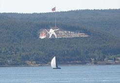 TAYK 51'inci Yıl Deniz Kuvvetleri Kupası yarışçıları, Çanakkale Boğazı'ndan geçti