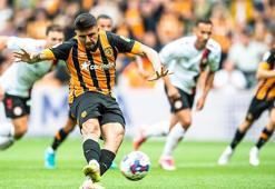 Ozan Tufan ve Seri, Hull City'e galibiyeti getirdi