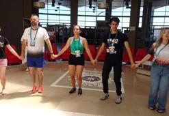 Trabzon'da 3 kıtaya horon dersi