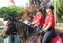 Atlı polislerden Gaziantep'te denetim