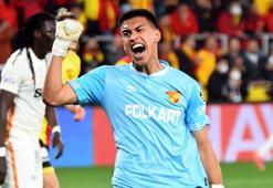 Göztepe'de kaleci İrfan Can'a Fenerbahçe talip