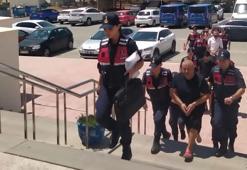İzmir'den silah zoruyla Bodrum'a kaçırdıkları Suriyeliyi darbedip, gasbettiler; 5 tutuklama