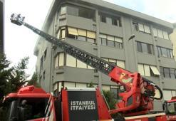 Beşiktaş'ta 4 katlı binada yangın çıktı
