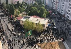 Kars'ta binlerce kişi Kerbela şehitleri için yürüdü