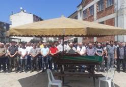 Ordu'daki kazada ölen 2 fındık işçisi toprağa verildi, minibüs sürücüsü tutuklandı