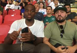 Konyaspor'un prensipte anlaştığı Uche Ikpeazu, Vaduz maçını izledi