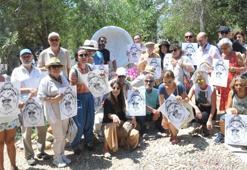 Şair Can Yücel mezarı başında anıldı