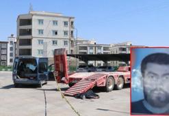 Arızasını gidermek istediği TIR'ın yükleme rampasının altında kalıp öldü