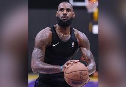 Lebron James, 2 yıl daha Lakers’ta