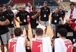 A Milli Erkek Basketbol Takımı, Polonya'ya mağlup oldu