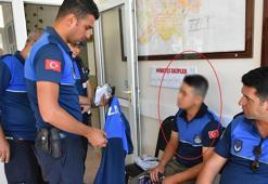 Afgan kaçak, üzerinde zabıta kıyafetiyle yakalandı