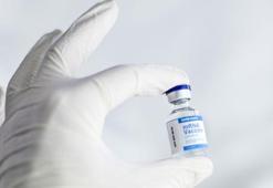 Moderna, BioNTech ve Pfizer’ı dava ettiğini açıkladı