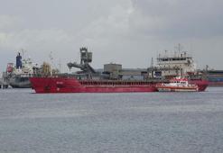 Çanakkale'de karaya oturan kargo gemisi kurtarıldı