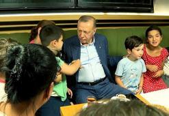 Cumhurbaşkanı Erdoğan pastanede vatandaşlarla sohbet etti